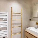 Apartment Bright And Cozy Duplex For 4 Near Bastille Paris