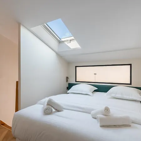 Appartamento Bright And Cozy Duplex For 4 Near Bastille *