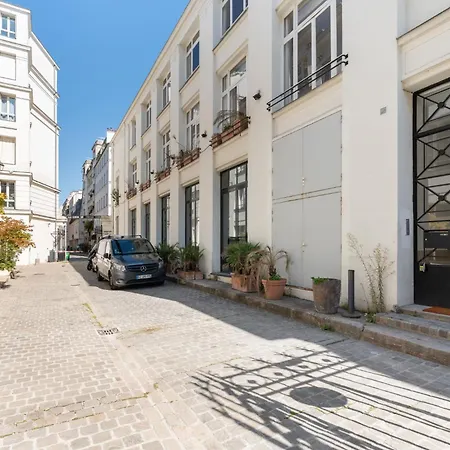 Bright And Cozy Duplex For 4 Near Bastille *